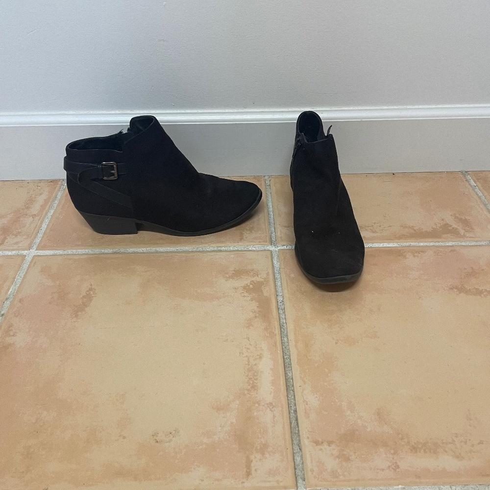 Black ankle booties women size 8